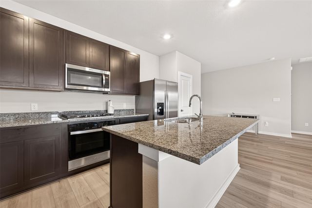 6715 Arabella Lakes Drive, Richmond, TX 77469