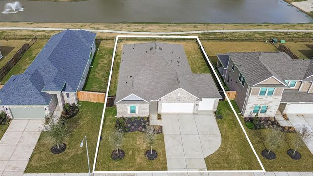 6715 Arabella Lakes Drive, Richmond, TX 77469