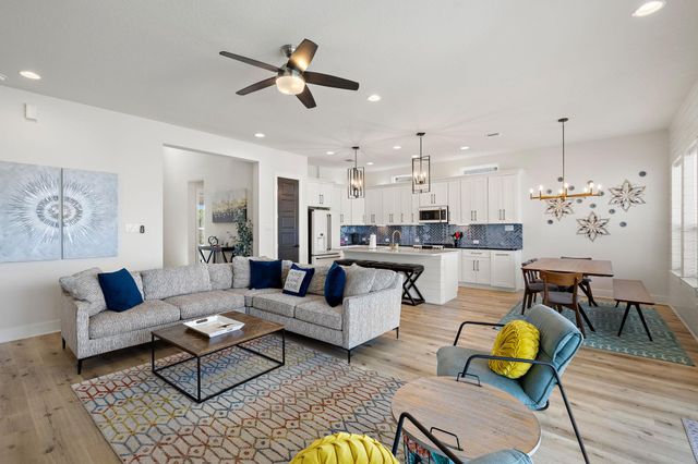 128 Village View DR, Kingsland, TX 78639