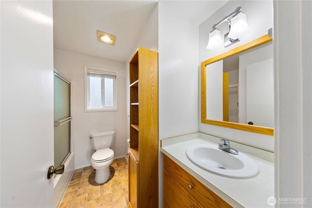 809 NE Perkins Street, Coupeville, WA 98239