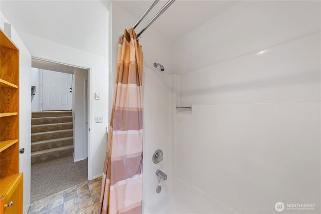 809 NE Perkins Street, Coupeville, WA 98239