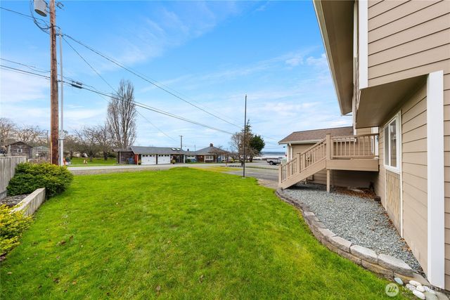 809 NE Perkins Street, Coupeville, WA 98239