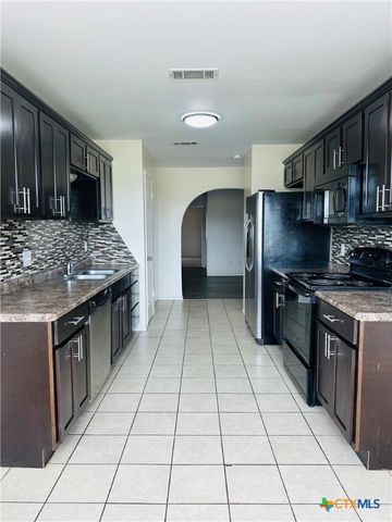4301 River Oaks Drive, Killeen, TX 76543