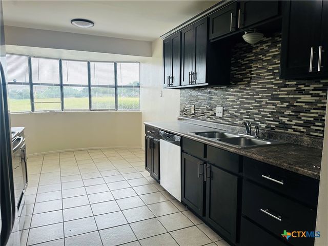 4301 River Oaks Drive, Killeen, TX 76543