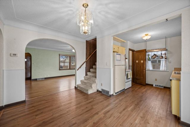 9300 Stevens Avenue S, Bloomington, MN 55420