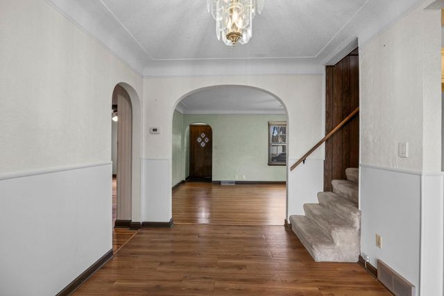 9300 Stevens Avenue S, Bloomington, MN 55420