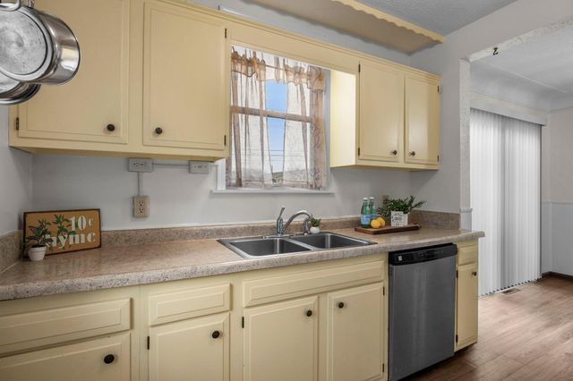 9300 Stevens Avenue S, Bloomington, MN 55420