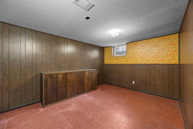 9300 Stevens Avenue S, Bloomington, MN 55420