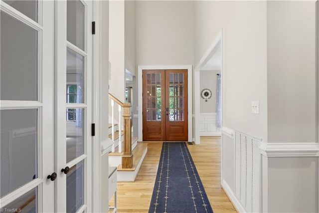 5055 Shady Maple Lane, Winston-salem, NC 27106