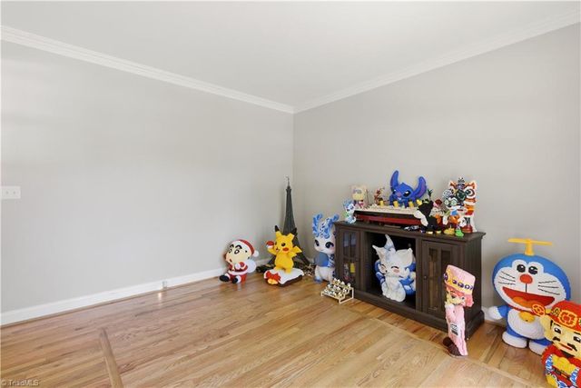 5055 Shady Maple Lane, Winston-salem, NC 27106