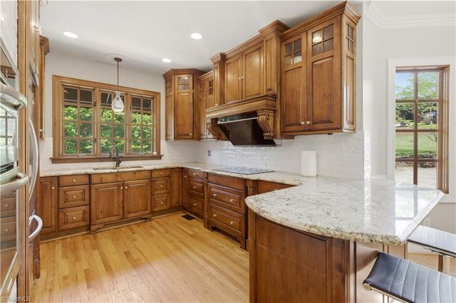 5055 Shady Maple Lane, Winston-salem, NC 27106