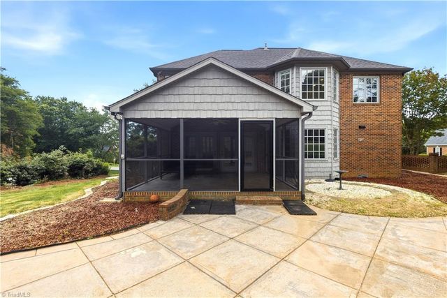 5055 Shady Maple Lane, Winston-salem, NC 27106