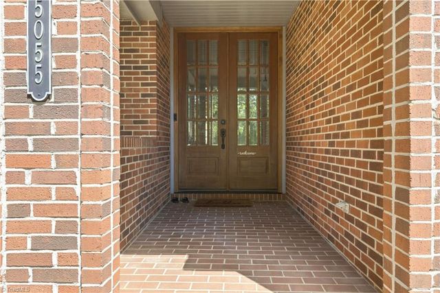 5055 Shady Maple Lane, Winston-salem, NC 27106