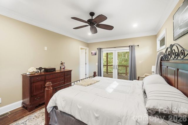 4739 Mountain Island Drive W, Charlotte, NC 28214
