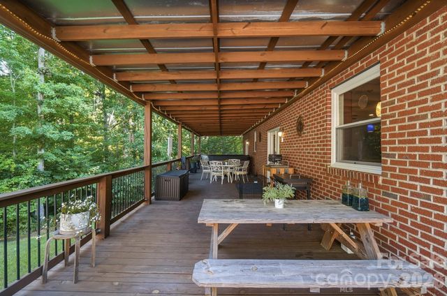4739 Mountain Island Drive W, Charlotte, NC 28214