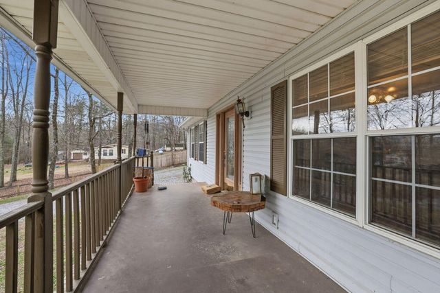 195 Mountain Crest Drive, Whitwell, TN 37397