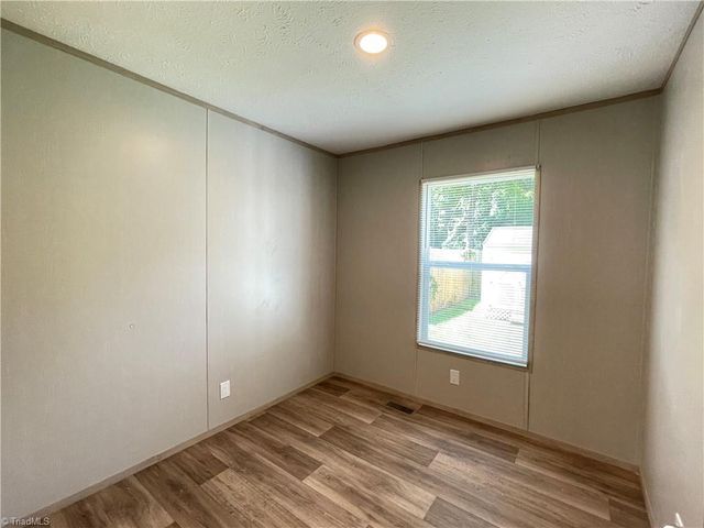 2317 Elbon Drive, Winston-salem, NC 27105