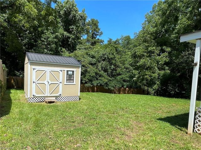 2317 Elbon Drive, Winston-salem, NC 27105