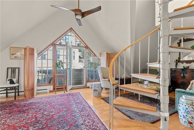 11 Catherine Street B, Newport, RI 02840