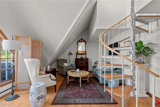 11 Catherine Street B, Newport, RI 02840