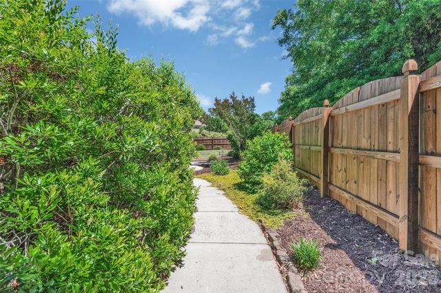 8007 Fletcher Court, Waxhaw, NC 28173