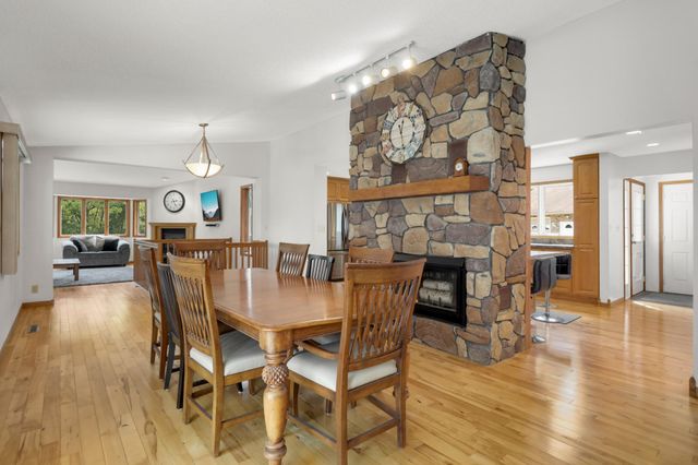 12770 Homestead Drive, Hugo, MN 55110