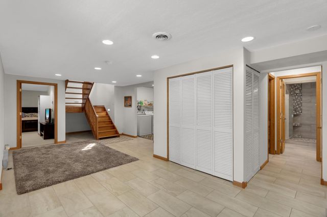 12770 Homestead Drive, Hugo, MN 55110