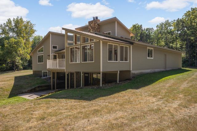 12770 Homestead Drive, Hugo, MN 55110
