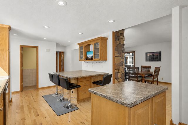 12770 Homestead Drive, Hugo, MN 55110