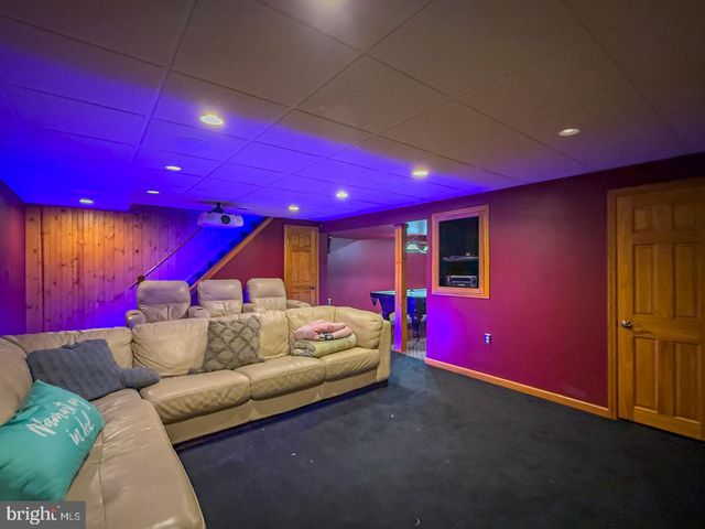 4312 STOUDTS FERRY BRIDGE RD, Reading, PA 19605