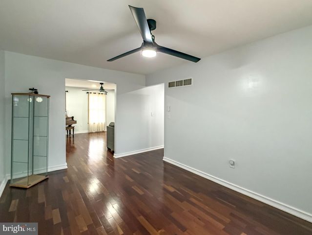 4312 STOUDTS FERRY BRIDGE RD, Reading, PA 19605