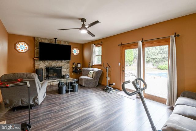 4312 STOUDTS FERRY BRIDGE RD, Reading, PA 19605