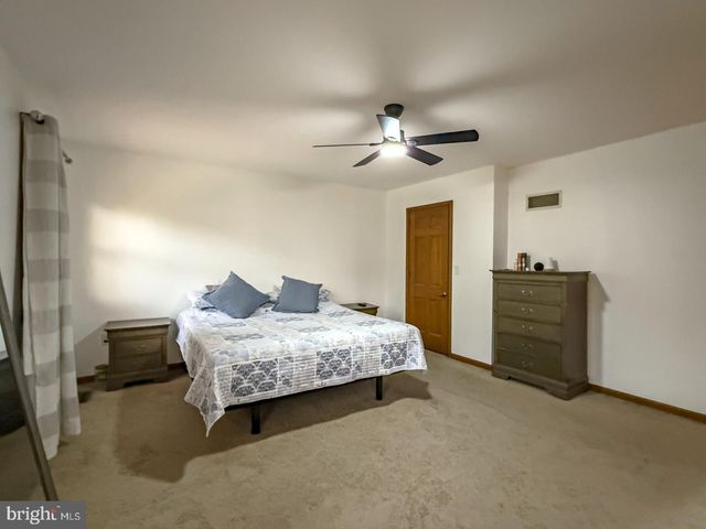 4312 STOUDTS FERRY BRIDGE RD, Reading, PA 19605