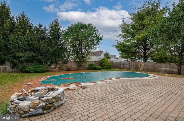 4312 STOUDTS FERRY BRIDGE RD, Reading, PA 19605