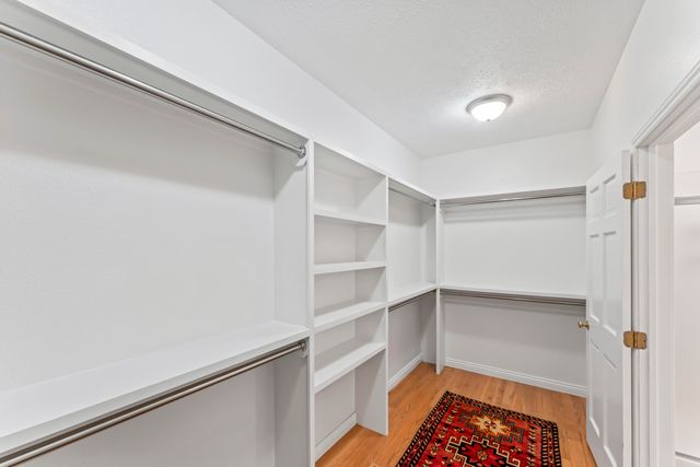 1460 Glade Avenue, Springfield, MO 65802