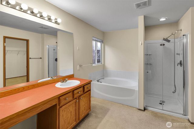 831 SW 364th Place, Federal Way, WA 98023