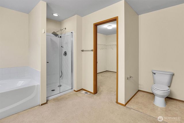 831 SW 364th Place, Federal Way, WA 98023