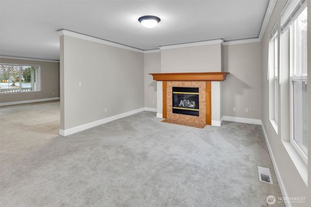 831 SW 364th Place, Federal Way, WA 98023