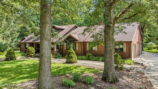 5786 Township Road 243, Findlay, OH 45840