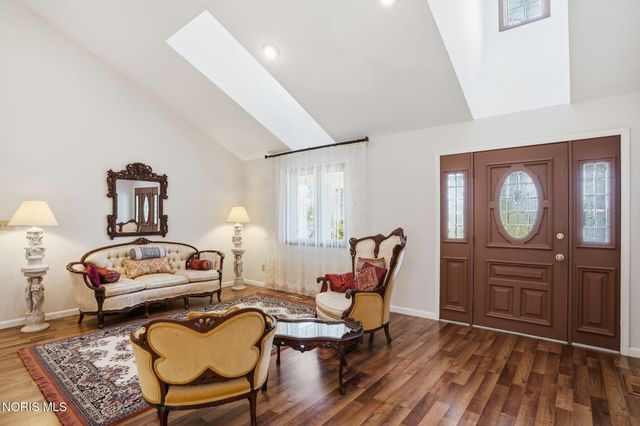 5786 Township Road 243, Findlay, OH 45840