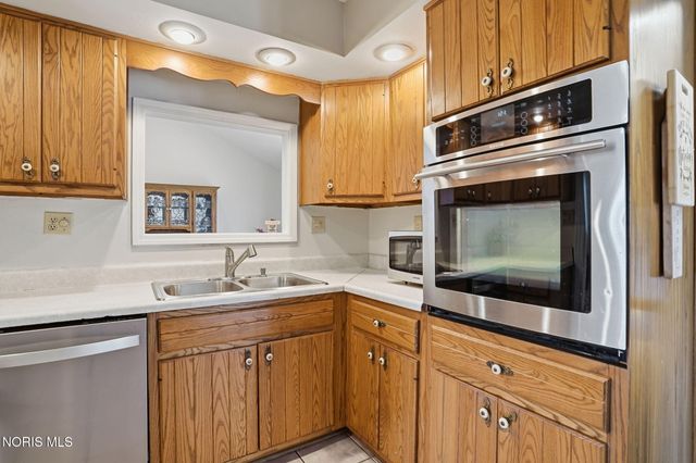 5786 Township Road 243, Findlay, OH 45840