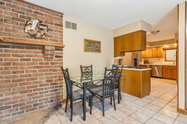 5786 Township Road 243, Findlay, OH 45840