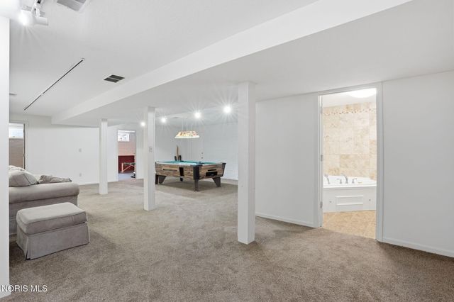 5786 Township Road 243, Findlay, OH 45840