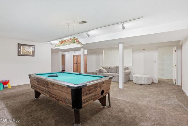 5786 Township Road 243, Findlay, OH 45840