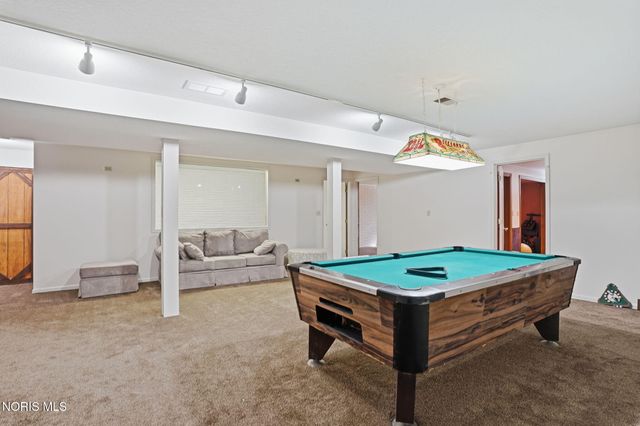 5786 Township Road 243, Findlay, OH 45840