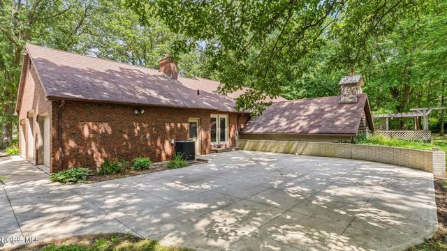5786 Township Road 243, Findlay, OH 45840