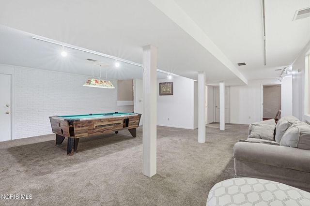 5786 Township Road 243, Findlay, OH 45840