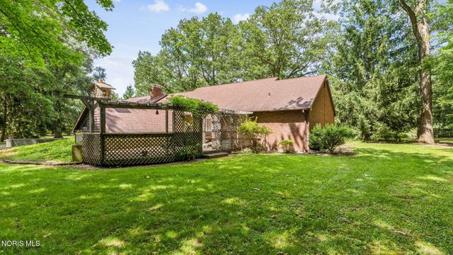 5786 Township Road 243, Findlay, OH 45840