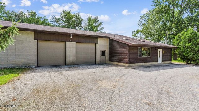 5786 Township Road 243, Findlay, OH 45840