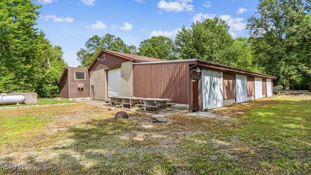 5786 Township Road 243, Findlay, OH 45840